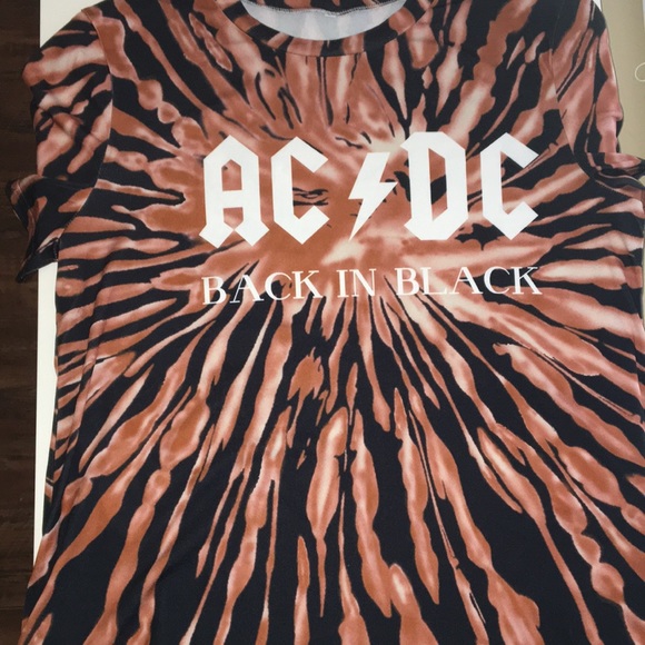 AC/DC BACK IN BLACH SHIRT - Picture 1 of 3